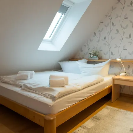 Apartman Land & 22
